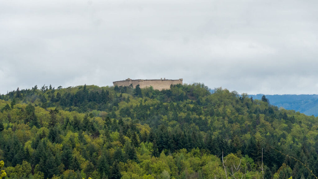 Frankreich Kultur Erlebnis Blick auf die Hohlandsbourg