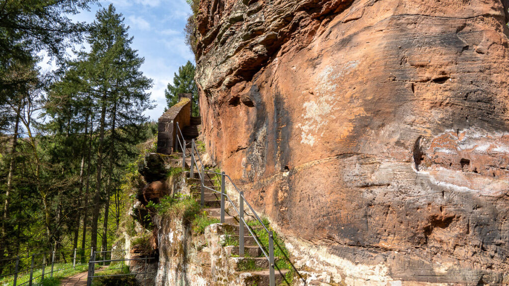 Natur und Kultur Treppenaufstieg Blumenstein