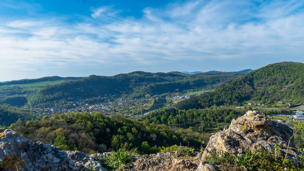 Blick über den Französischen Jura Natur und Erlebnis