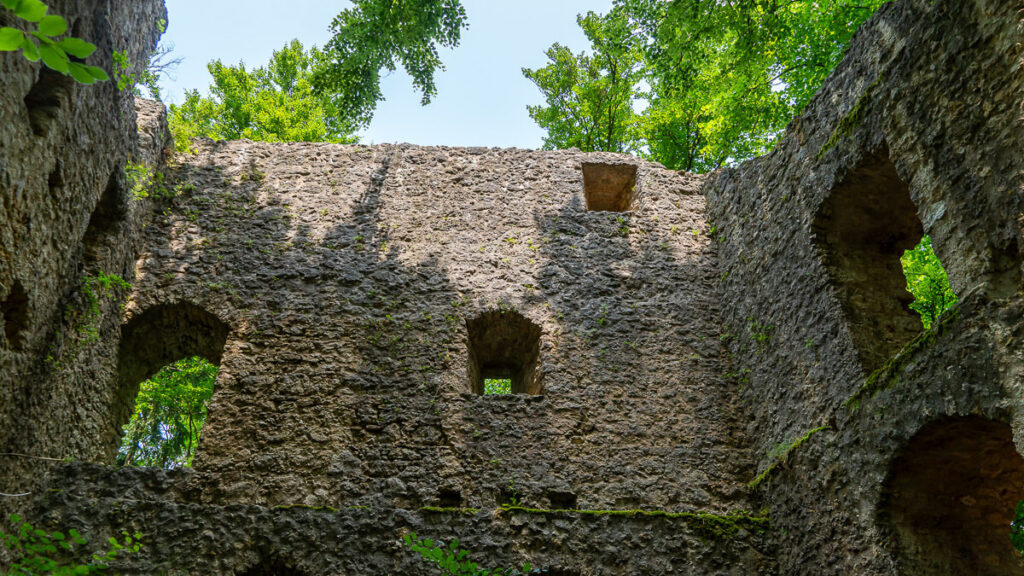 Ruine Roßstein