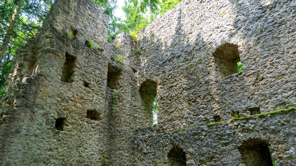 Ruine Roßstein