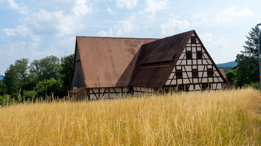 Frankenalb Panoramaweg und das Fachwerk