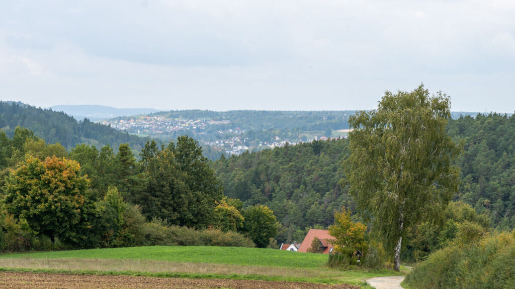 Ausblick über das Vilstal in Richtung Amberg