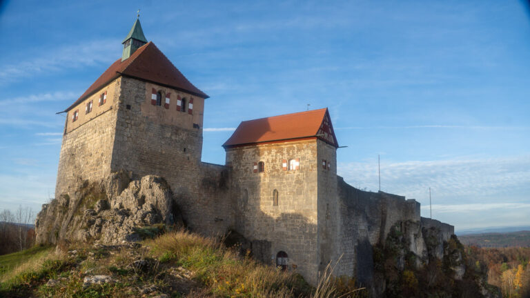 Burg Hohenstein, 1. Etappenziel auf dem Paul-Pfinzing-Weg.